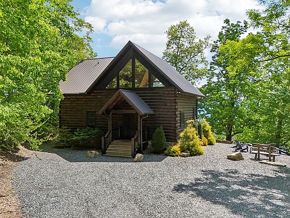 42nd image of 91 Lady Slipper Ln