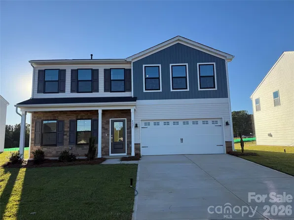 4021 Juno Dr, Charlotte, NC 28215