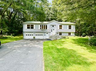 224 Old Norwich Rd, Quaker Hill, CT 06375