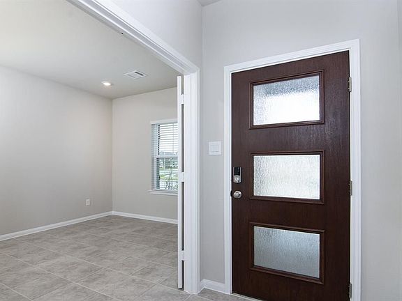 3rd image of 2131 Cherryvale Dr