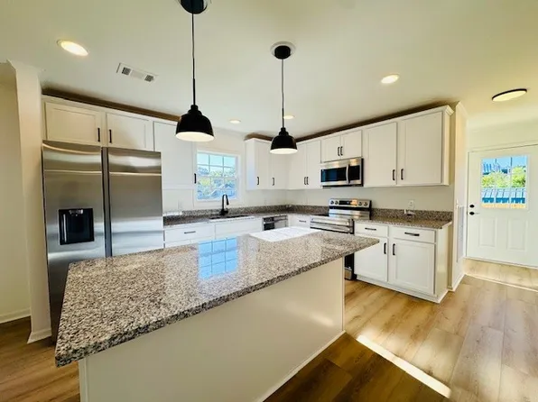 413 Vailview Dr, Nashville, TN 37207