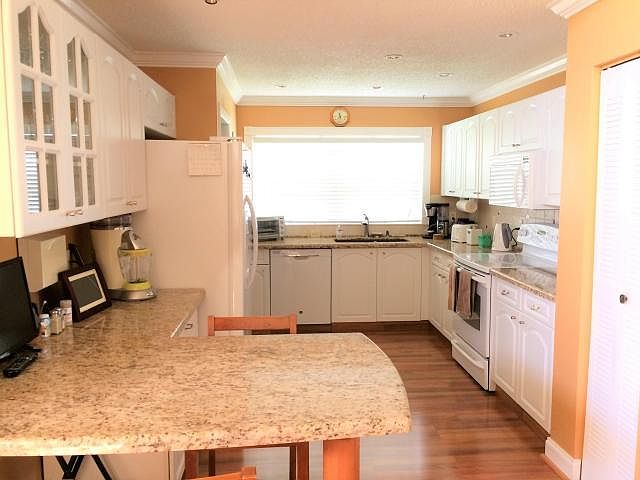 2nd image of 6817 Barnwell Dr #6817