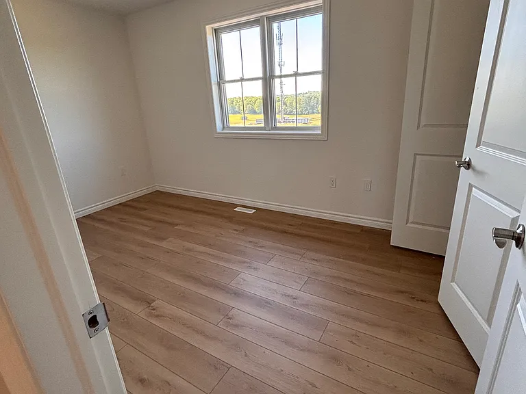 1622 Upper West Ave — Photo 13