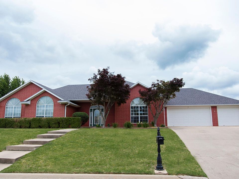 1st image of 3 Acorn Cir