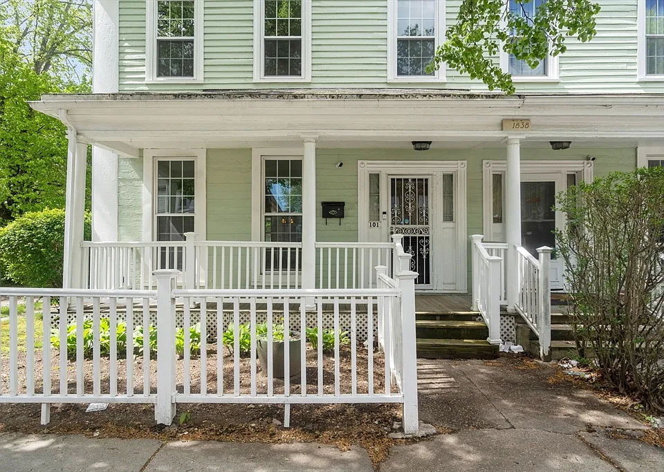 101 Mount Pleasant Ave #101