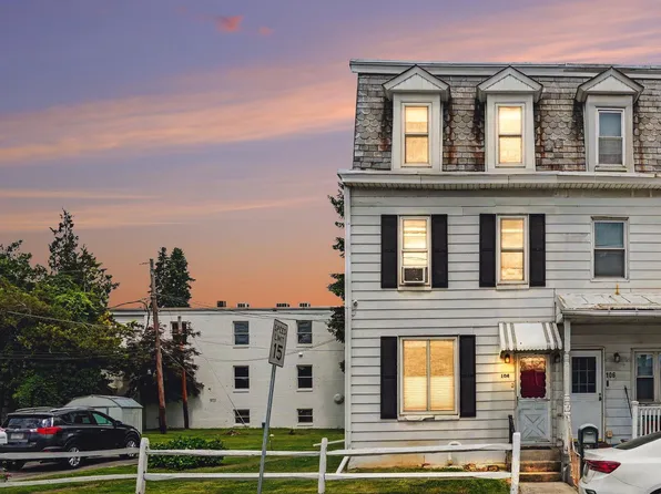 104 Millers Ln, Harrisburg, PA 17110