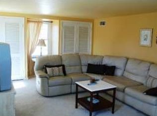7237 Grand Pkwy, Wauwatosa, WI 53213