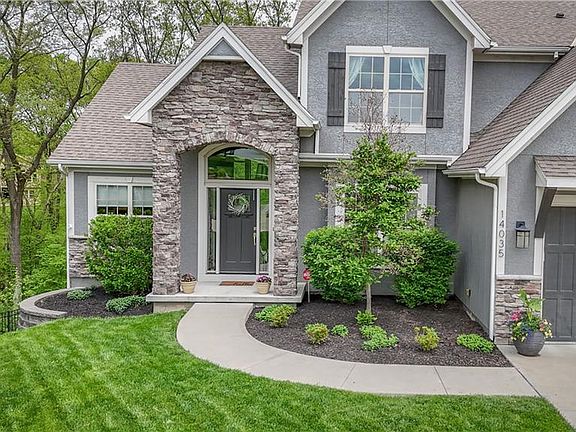 3rd image of 14035 Trailcreek Ct