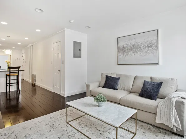 334 East Fifth Street 3E image 1 of 6