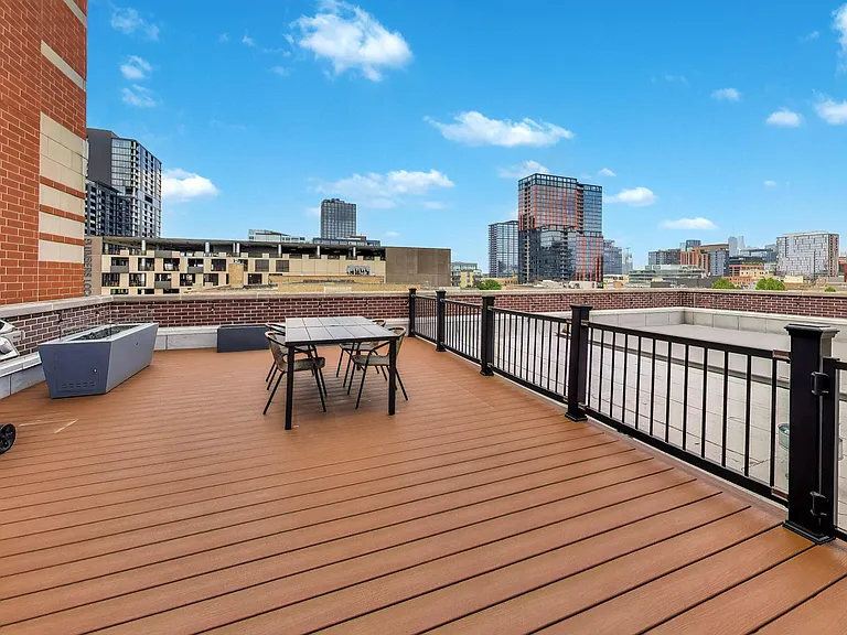 1347 W Washington Blvd #4B — Photo 22