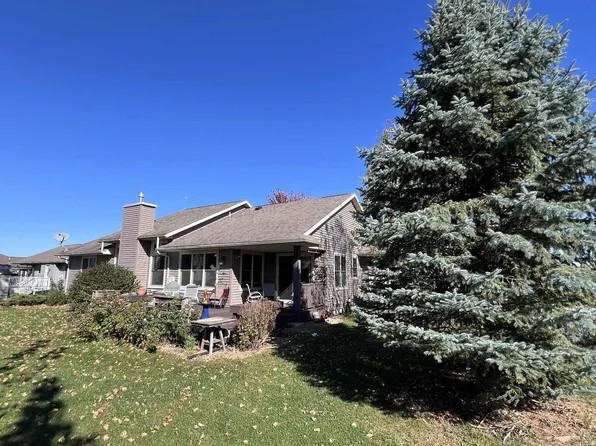 801 Derek LANE, Westby, WI 54667