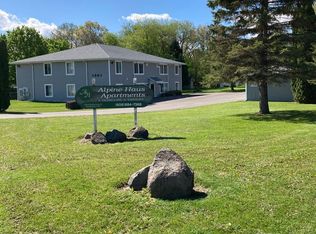 1301 Winston Dr #1, Edgerton, WI 53534