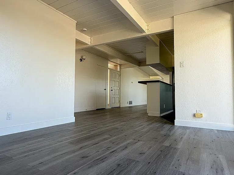 3712 Redwood Cir — Photo 10