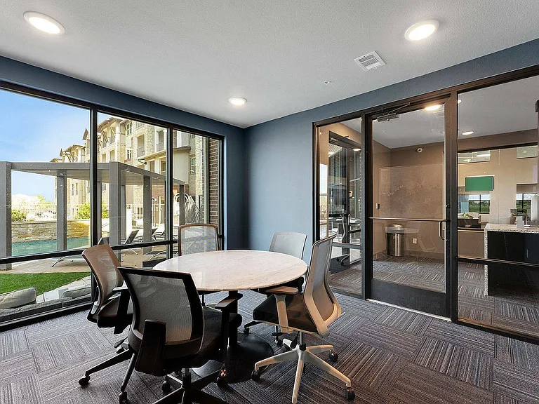 Work poolside in this stylish conference space at Discovery Park Apartments.