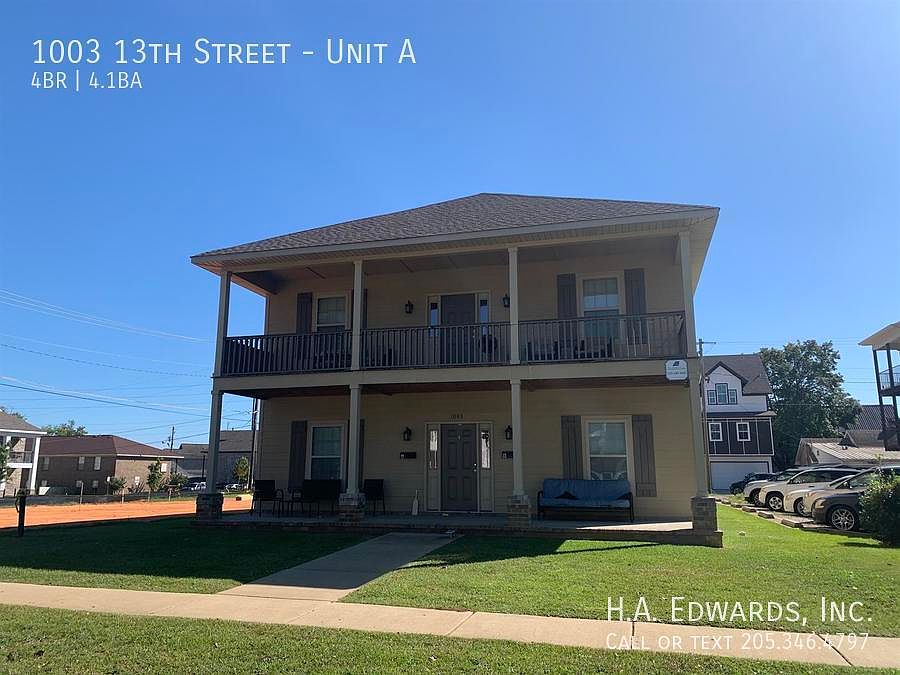2nd image of 1003 13th St Unit A