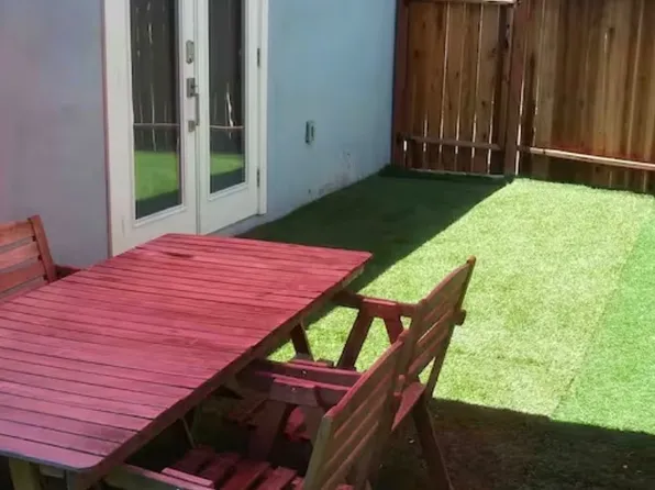 2643 Pirtle St #2645-2, Los Angeles, CA 90039