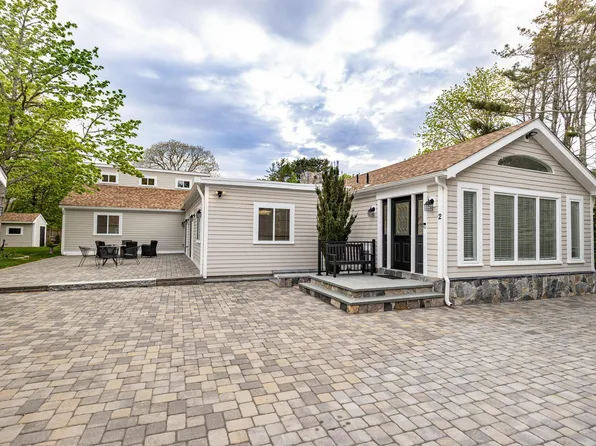 2 Ernst Way, Harwich Port, MA 02646