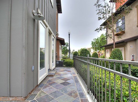 2nd image of 289 Tustin Field Dr