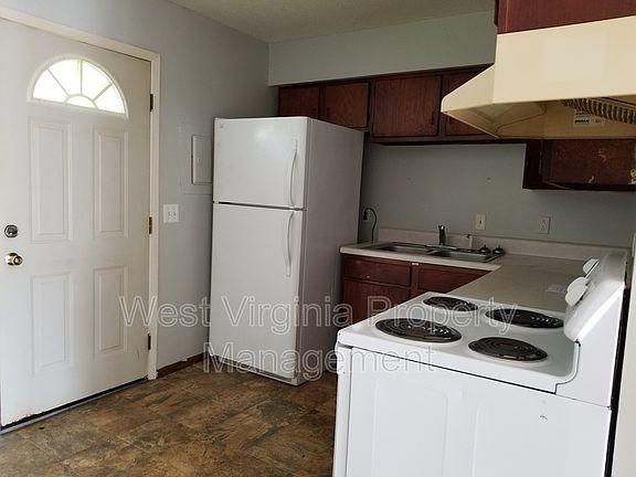 5th image of 2411 Shaver Ave APT 8
