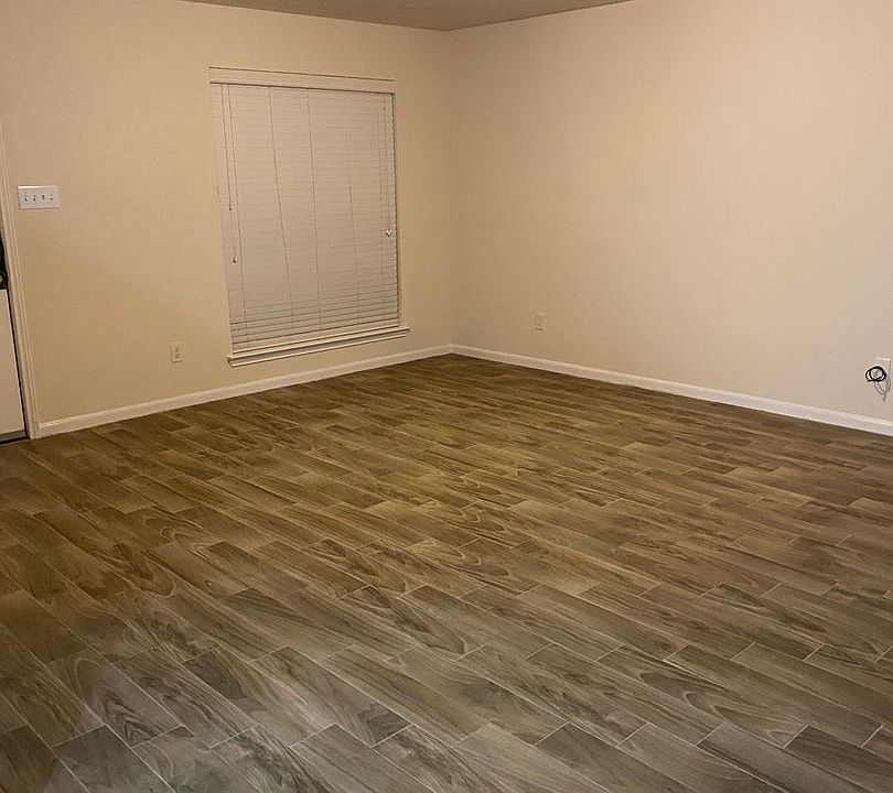1st image of 8634 Texas Acorn Ave