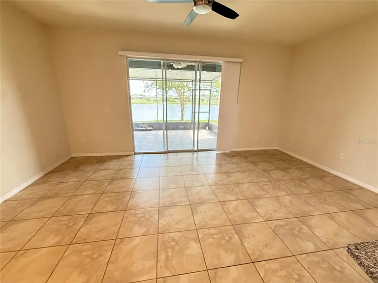 9154 Hillcroft Dr — Photo 12