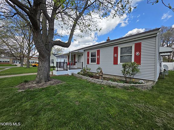 2nd image of 5328 Elaine Dr