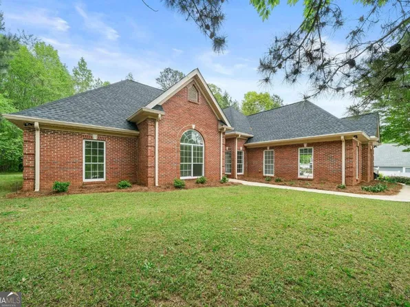 2270 Charleston Pl, Lithia Springs, GA 30122