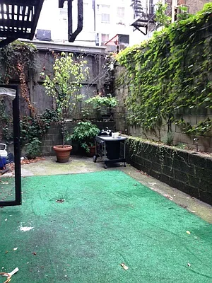 Rented by EK Realty | media 16