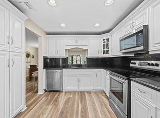 470 NW 70th Ave #406, Plantation, FL 33317