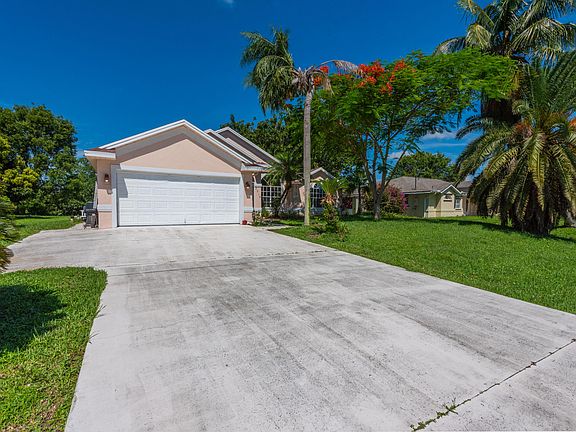 3rd image of 2310 SW Bayshore Boulevard