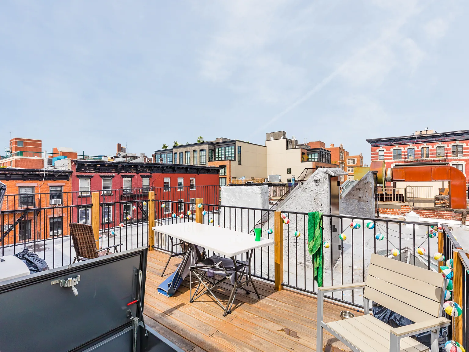 505 East 12th Street — Photo 1