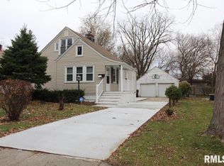 1714 W Gilbert Ave, Peoria, IL