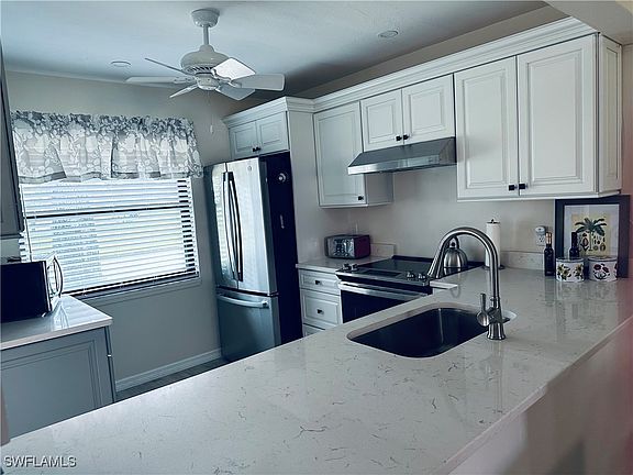 3rd image of 16541 Bayleaf Ln APT 55