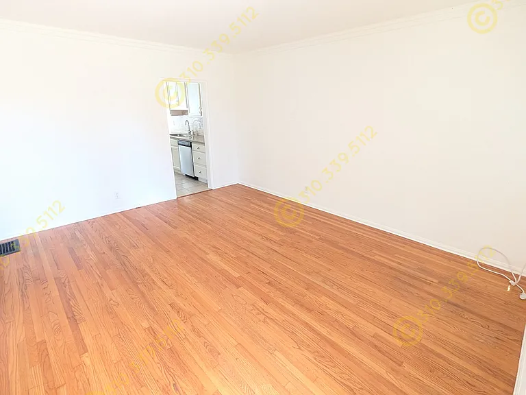2400 Grandview Ave — Photo 6