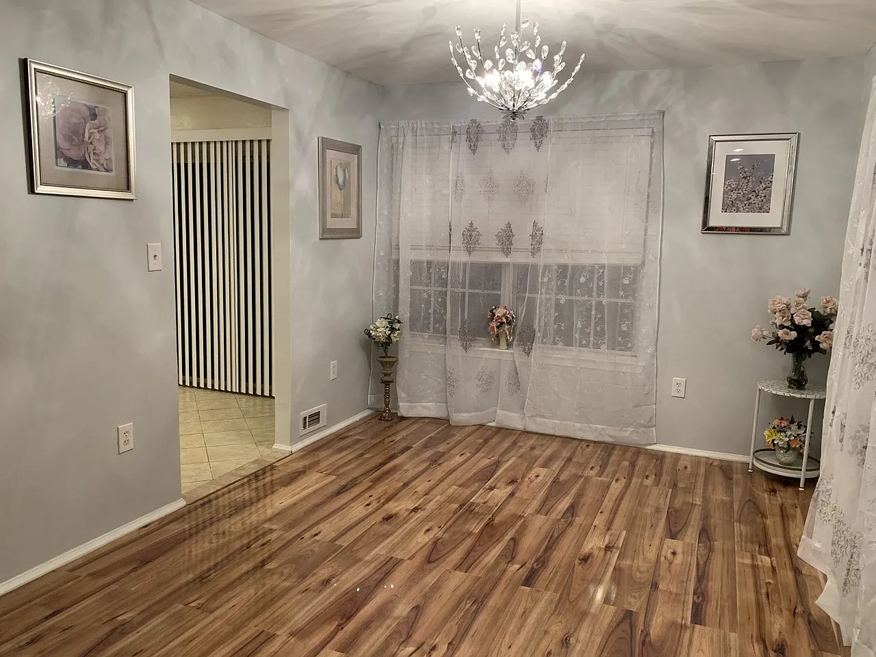3 bed, 2.5 bath, 1850 sqft, $3,175 — Photo 3
