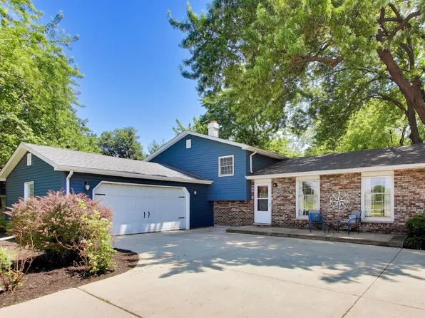24143 W 103rd St, Naperville, IL 60564