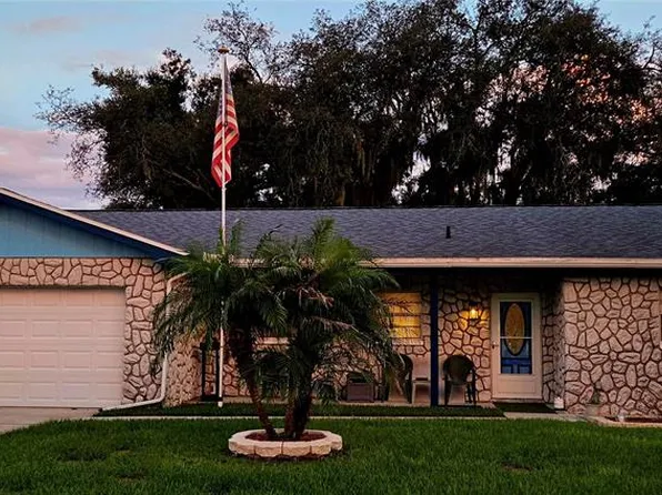 3833 TWILIGHT DRIVE, VALRICO, FL 33594