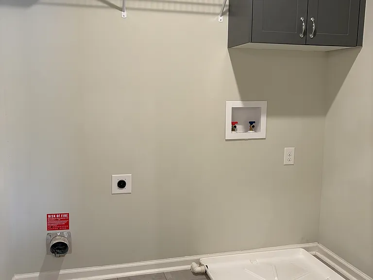 5277 Copse Dr — Photo 14