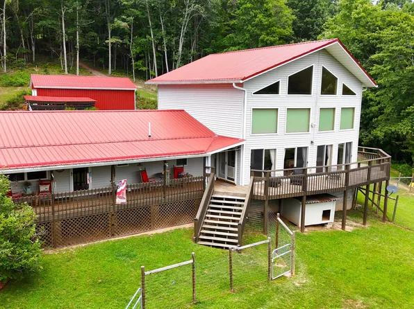 1871 Wayside Talcott Rd, Wayside, WV 24985