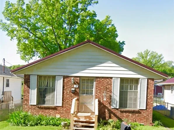 2045 Wilson Ave, Saint Albans, WV 25177