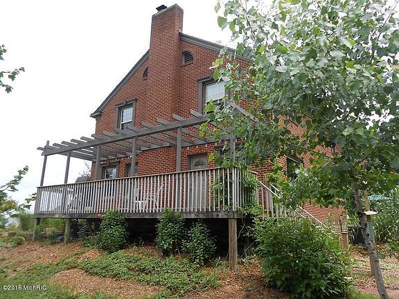 5th image of 410 Sib Rumery St