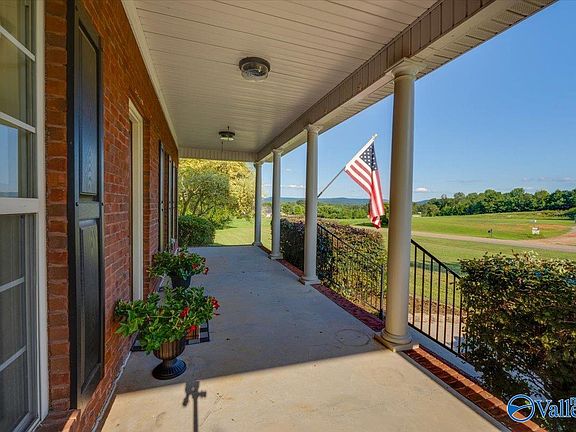 2nd image of 111 Standing Oak Dr