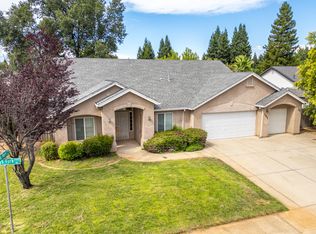 2914 Henrys Fork Dr, Redding, CA 96002