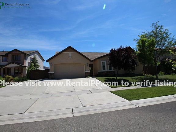 2nd image of 1150 Jewelflower St