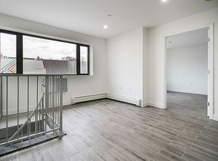 1901 Starr St #1D, Ridgewood, NY 11385