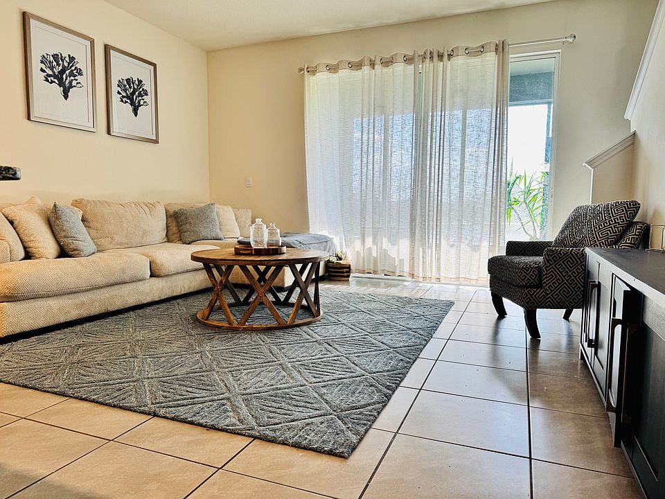 1st image of 32978 Major Oak Dr