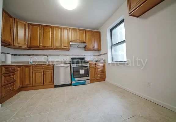 2nd image of 21-06 Newtown Ave #C2