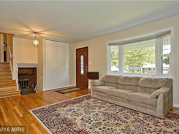 4th image of 7811 Killebrew Dr