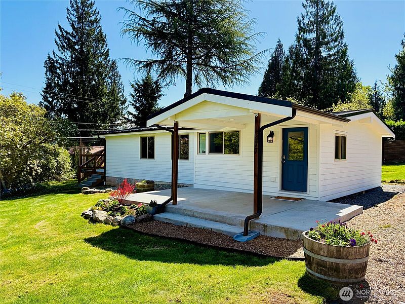 5th image of 477 W Lake Samish Drive
