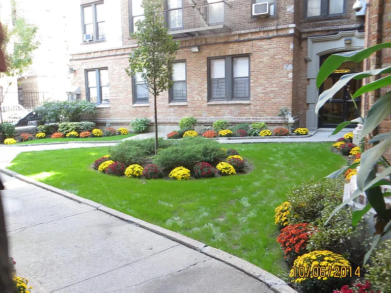 2146 Barnes Ave #5 — Photo 15